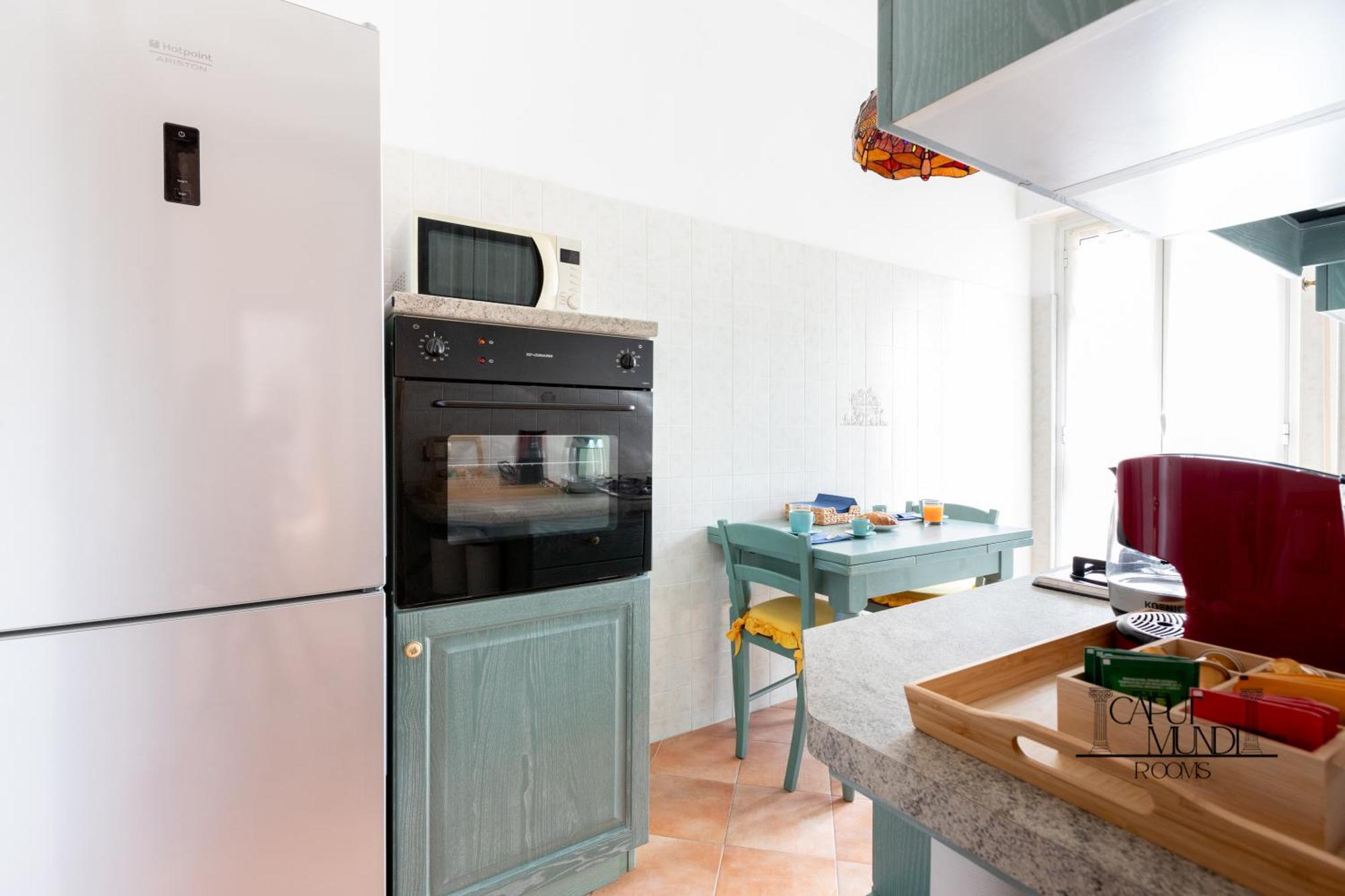 Caput Mundi Rooms - 100Mt To Metro A, Terrace, A-C, 15 Min To Center 罗马 外观 照片